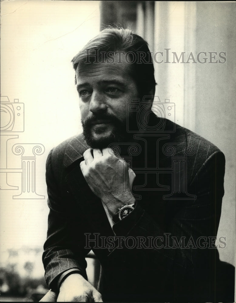 1969, Actor Robert Goulet to star in his next film &quot;Underground&quot; - Historic Images