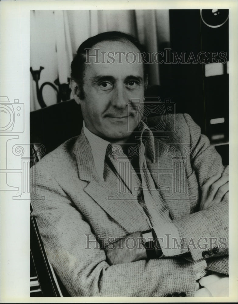 1983 Press Photo Henry Mancini, conductor has quirks in his lifestyle. - Historic Images