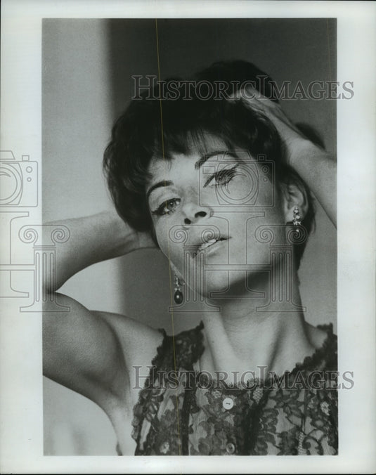 1964, Ellen Madison - Historic Images