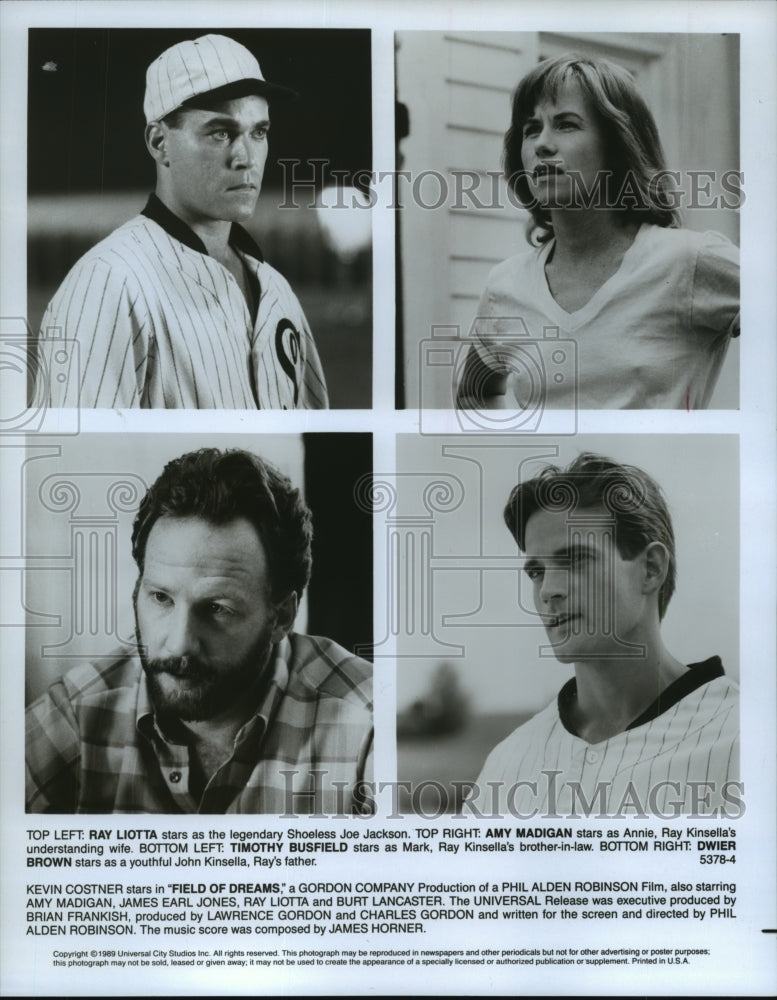 1989, Amy Madigan & others star in "Field of Dreams" - mjp18190 - Historic Images