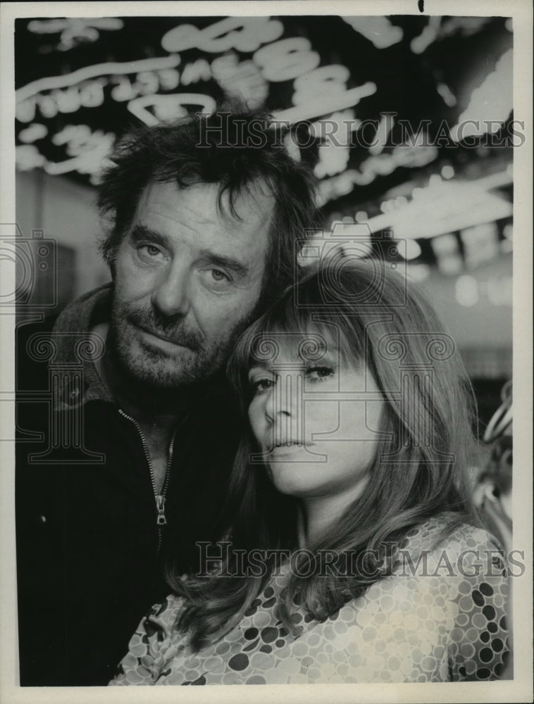 1971 Press Photo Lee Grant and Gig Young star in &quot;The Neon Ceiling&quot; on NBC-TV - Historic Images