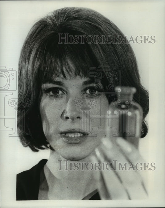 1967, Lee Grant in "Deadlock" - Historic Images