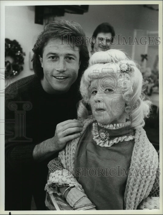 1985 Press Photo Soleil Moon Frye & Andy Gibb in "Punky Brewster" - mjp18391 - Historic Images