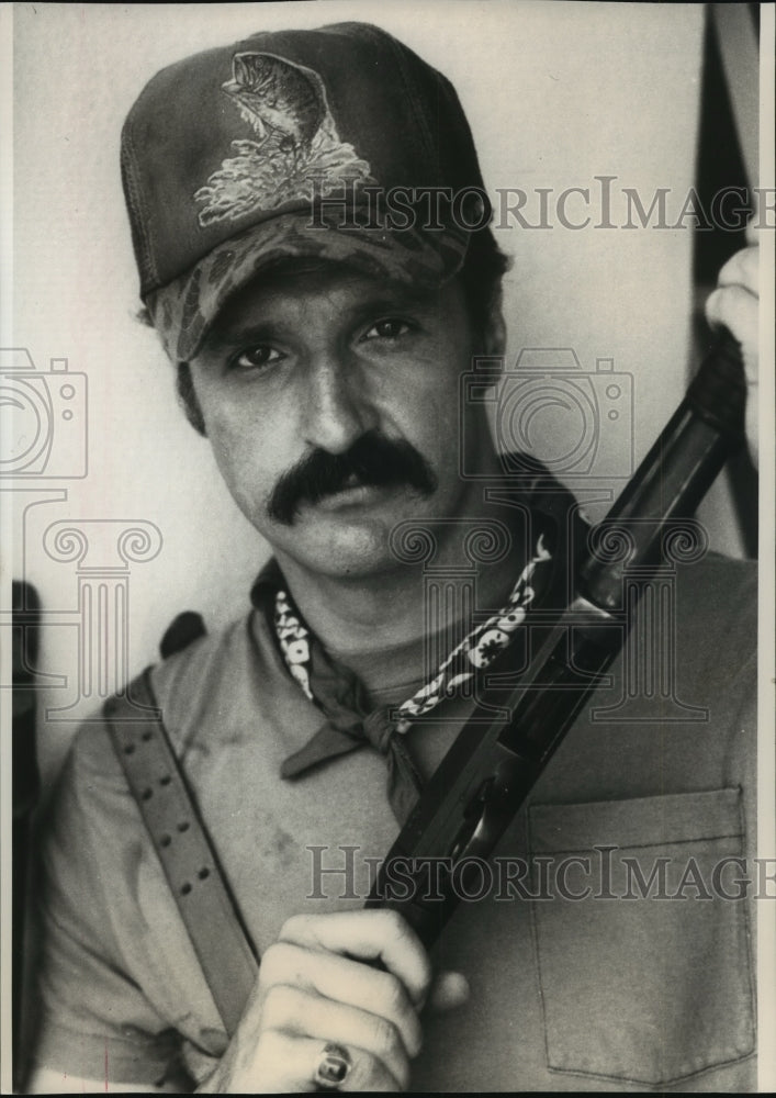 1988 Press Photo Actor Michael Gross Stars In NBC's 'FBI Murders' - mjp18439 - Historic Images