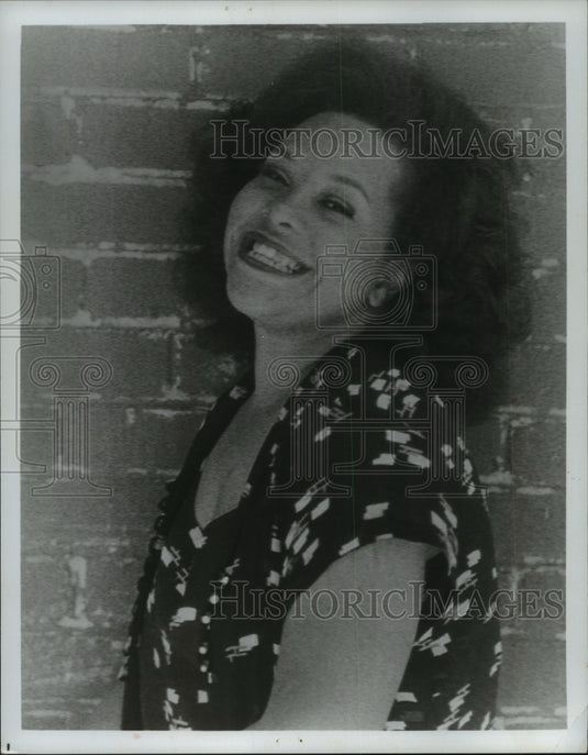 1976 Press Photo Armelia McQueen: Queenie. Entertainer, United States - Historic Images