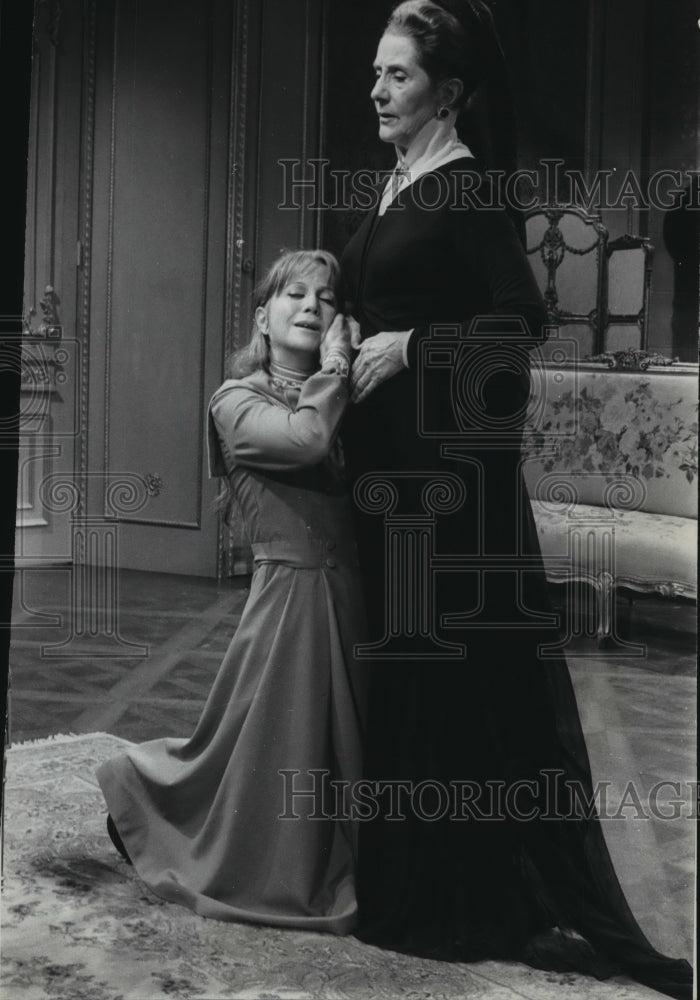 1967, Julie Harris and Lynn Fontanne act in the &quot;Anastasia&quot; - Historic Images