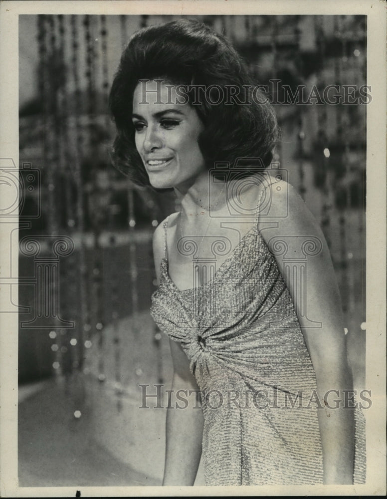 1968, Barbara McNair, singer - Historic Images