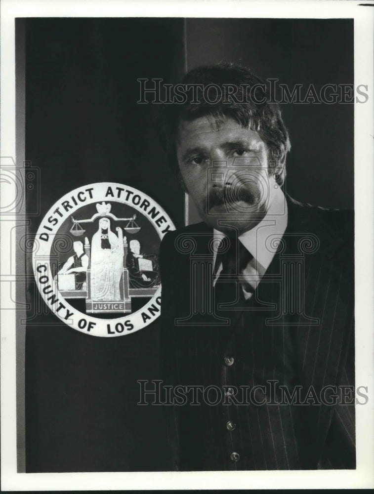 1973, Harry Guardino in &quot;The New Perry Mason&quot; - Historic Images