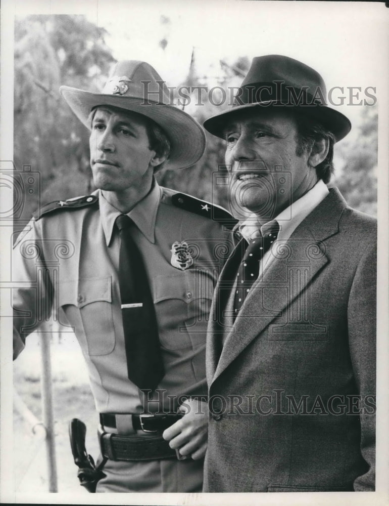 1979 Press Photo Joe Burke And Harry Guardino Star In CBS&#39; &#39;Bender&#39; - mjp18744- Historic Images
