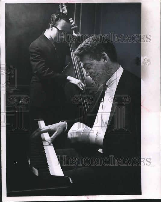 1968, Sig Millonzi, pianist & Art Koenig at Frenchy's Restaurant - Historic Images