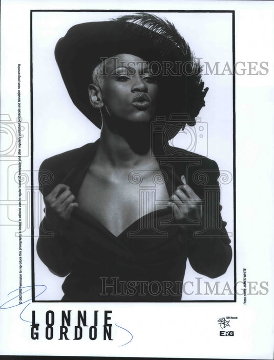 1993 Press Photo Singer, Lonnie Gordon. - mjp19184 - Historic Images
