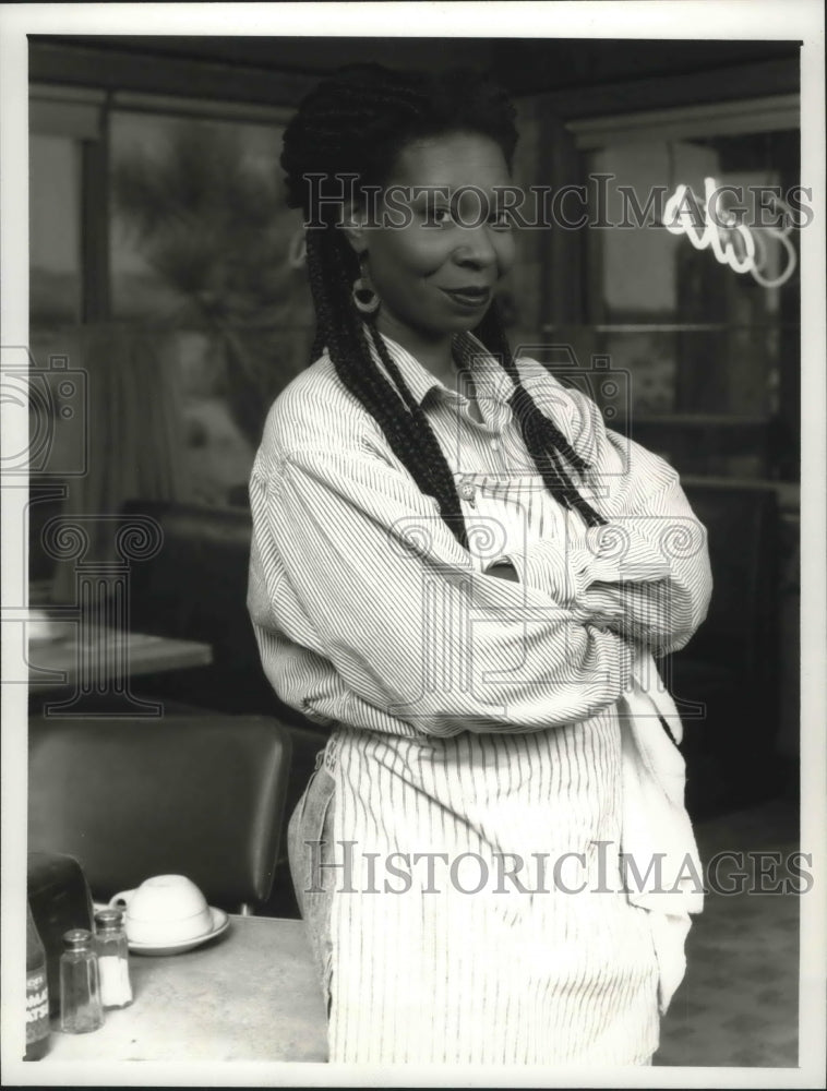 1990 Press Photo Actress Whoopi Goldberg As Brenda in CBS' 'Bagdad Cafe' - Historic Images