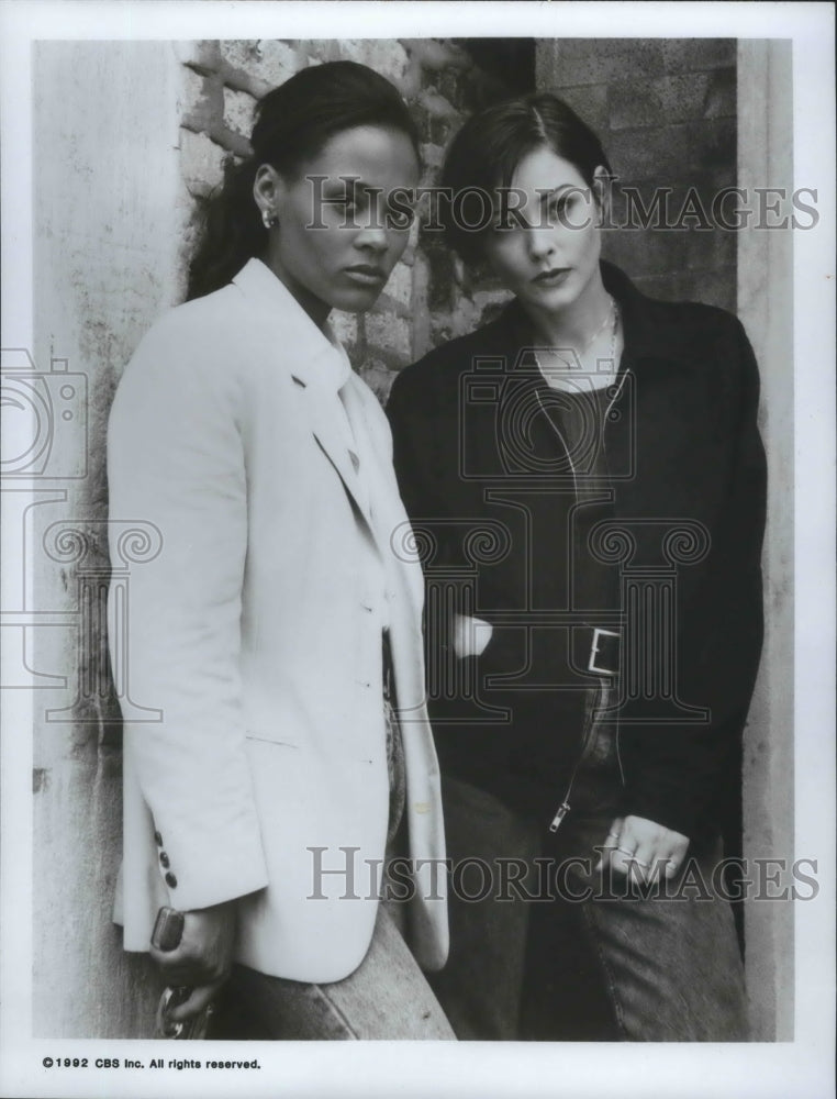 1992 Press Photo Robin Givens and Pamela Gidley star in &quot;Angel Street&quot; - Historic Images