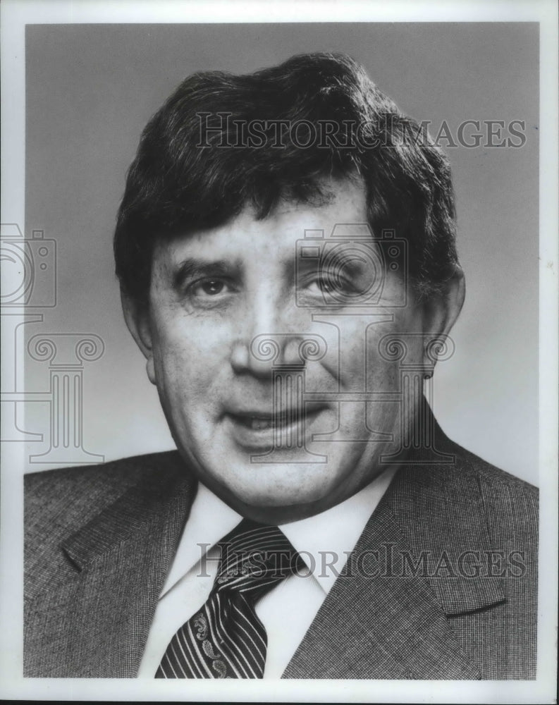 Press Photo Bernie Meltzer, WTMJ talk - Historic Images
