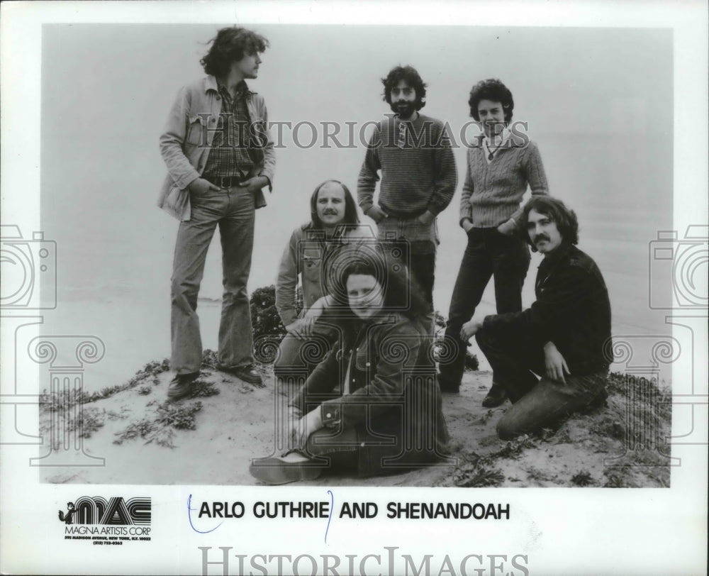 1983, Arlo Guthrie and Shenandoah Band - mjp19748 - Historic Images