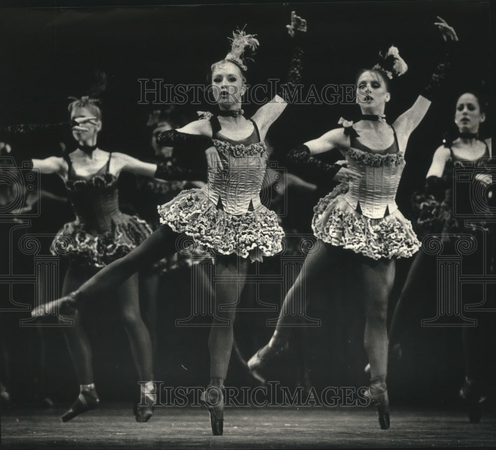 1988, Pennsylvania and Milwaukee Ballet dancers in &quot;Western Symphony&quot; - Historic Images