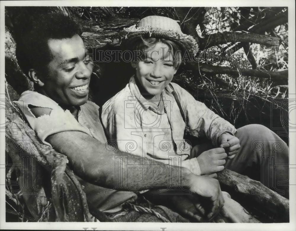 1967, Donnie Melvin With Co-Star In 'The Adventures Of Mark Twain' - Historic Images