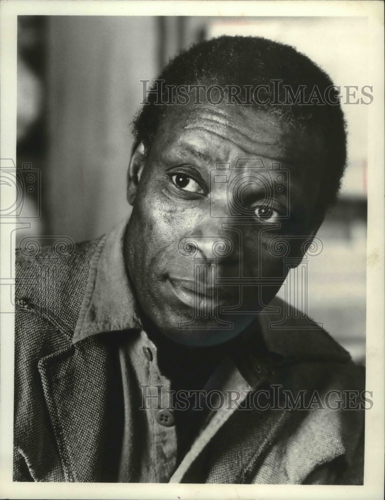 1974, Actor Moses Gunn - mjp20025 - Historic Images