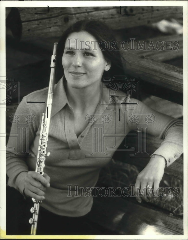 1984, Flutist Janet Millard holding her flute - mjp20140 - Historic Images