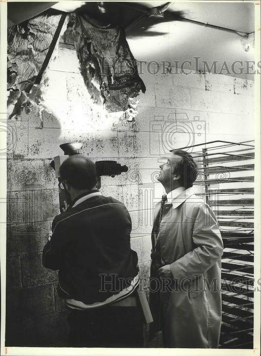 1981 Tom Hooper, cameraman Bruce Nason, Nino's Bakery - Historic Images