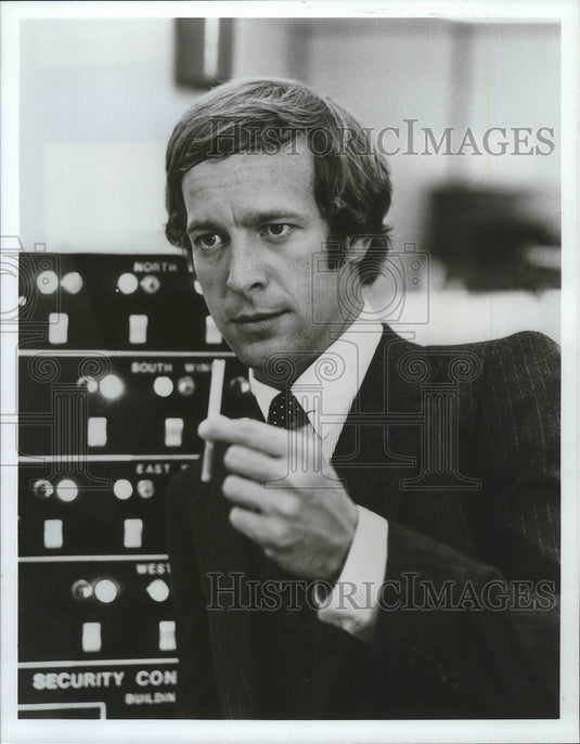 1979 Dale Robinette acts in "Billion Dollar Threat" on ABC - Historic Images