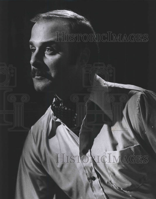 Press Photo Mitch Hebert, Milwaukee Player actor - Historic Images