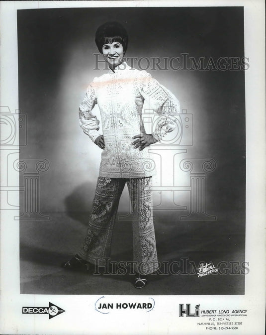1970, US singer Jan Howard - mjp20951 - Historic Images