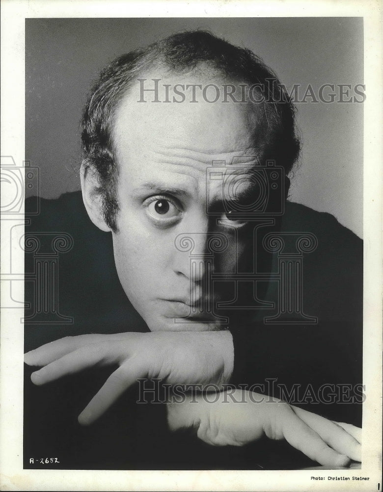 1974, Pianist Lorin Hollander. - Historic Images