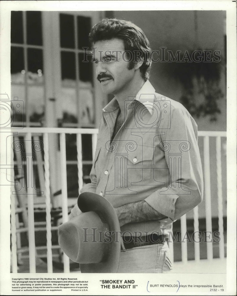 1981, Burt Reynolds plays in "Smokey and the Bandit II" - mjp21039 - Historic Images