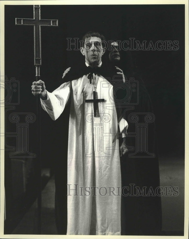 1988 Press Photo Actors in "Murder in the Cathedral," Milwaukee Chamber Theater-Historic Images