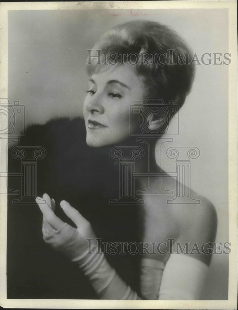 1961, Singer Hildegarde - Historic Images