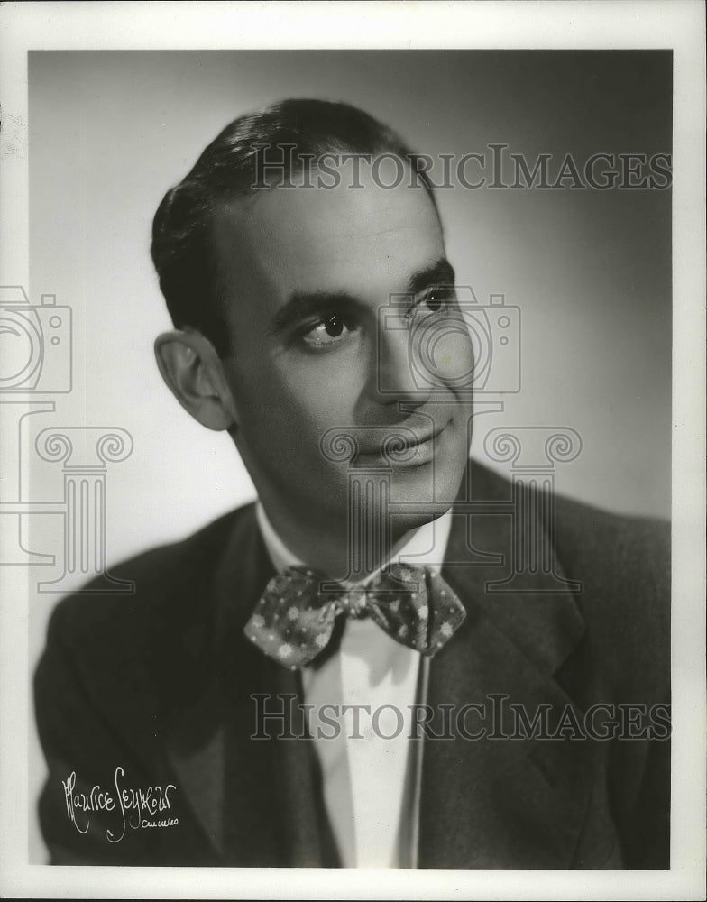 1950, Cliff Norton, actor and radio announcer - Historic Images
