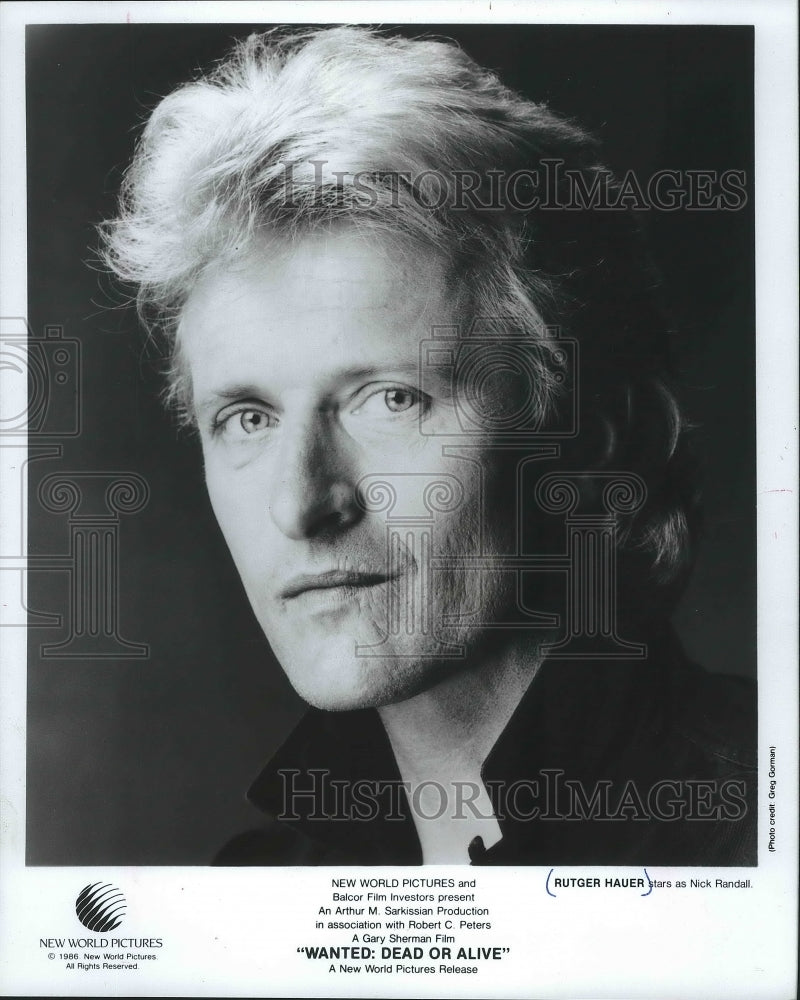 1987, Actor Rutger Hauer in "Wanted: Dead or Alive" - mjp21433 - Historic Images
