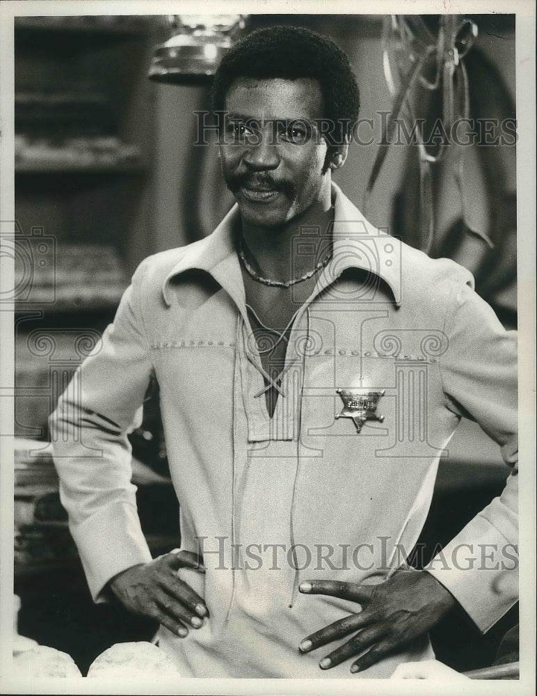 1975, Actor Lou Gossett Acts As Sheriff In CBS' 'Black Bart' - Historic Images