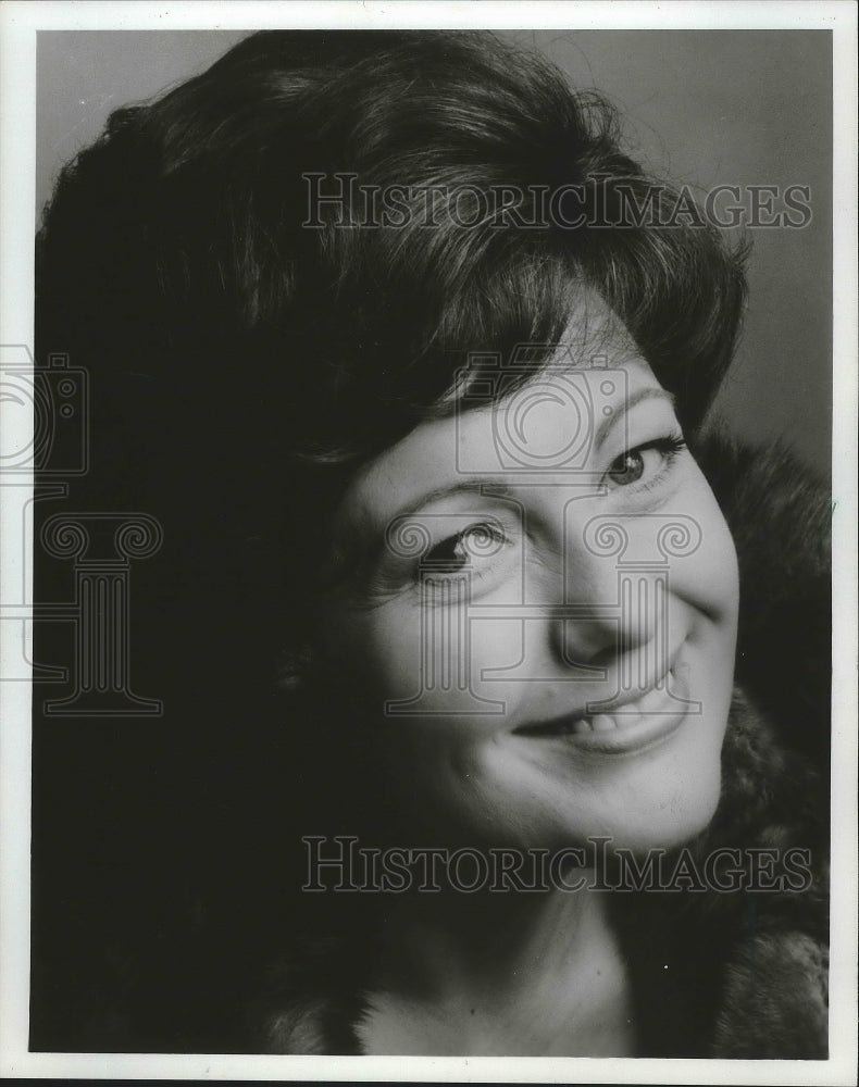 1984 Press Photo Soprano Lorna Haywood - mjp21547-Historic Images