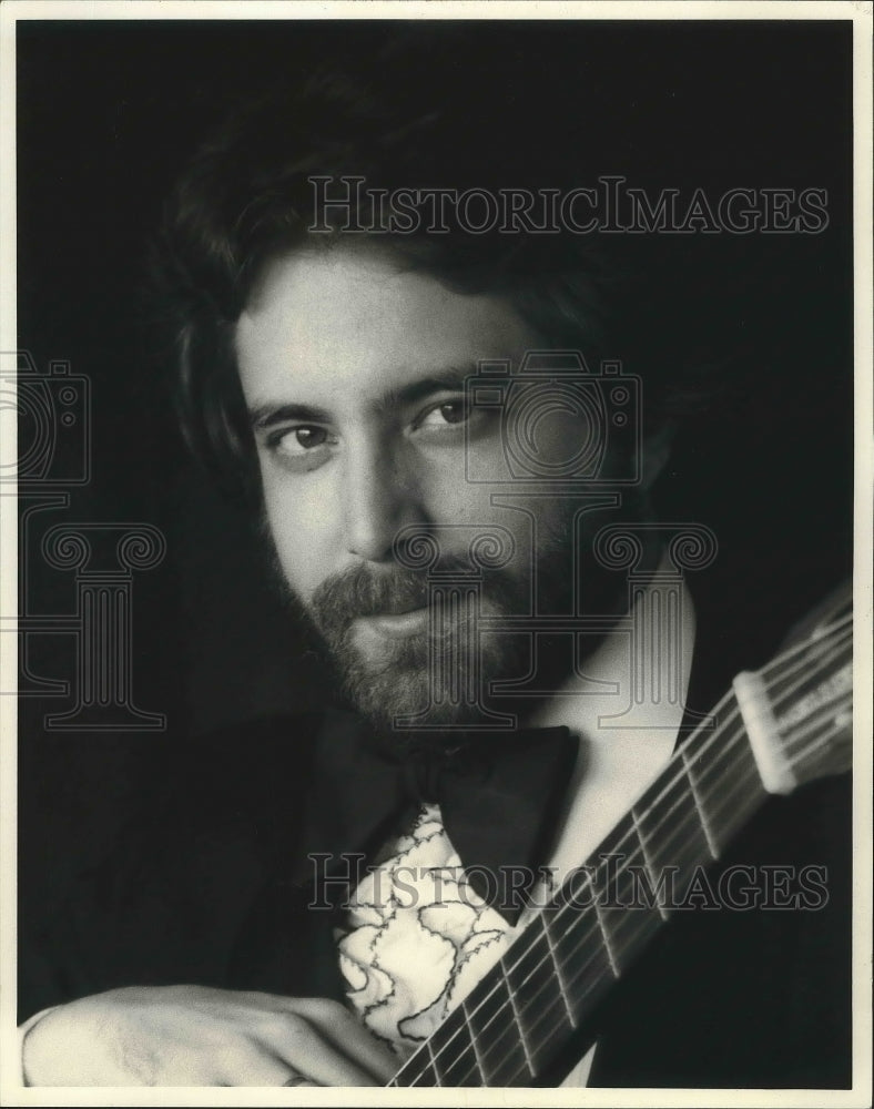 1987 Press Photo Paul Henry Gives Concert At Wisconsin Conservatory Of Music-Historic Images