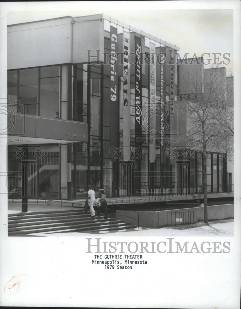 1979, Visitors Walk To The Guthrie Theater In Minneapolis, Minnesota - Historic Images