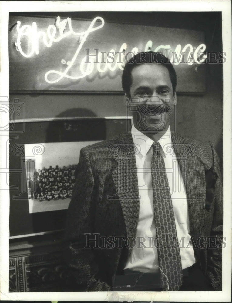 1987 Press Photo Tim Reid stars on Frank&#39;s Place. - mjp21756-Historic Images