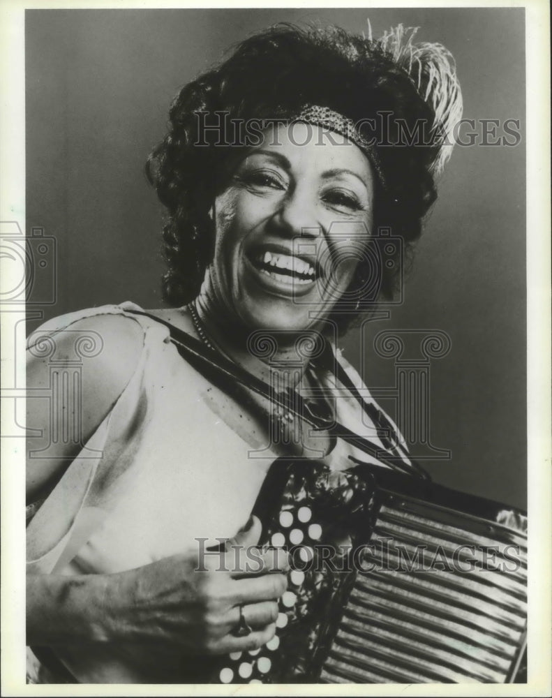 1985 Press Photo US Singer, Entertainer, Queen Ida, - mjp21847 - Historic Images