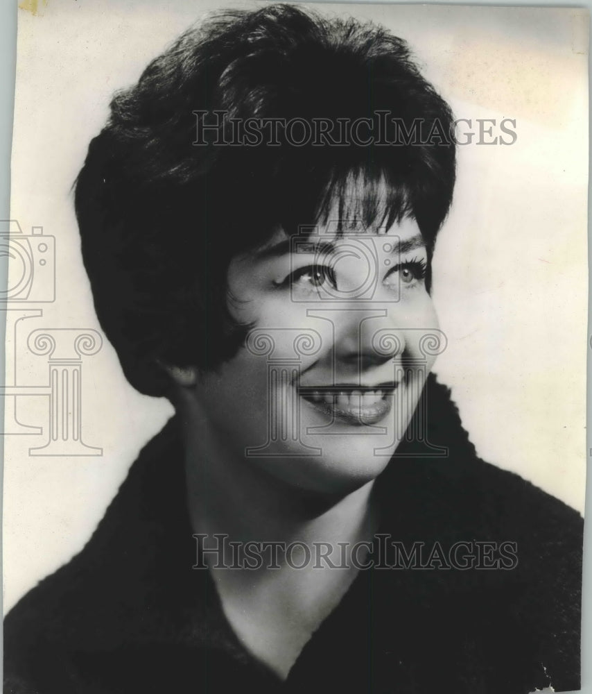 1956 Press Photo Actress, Charlotte Rae-Historic Images