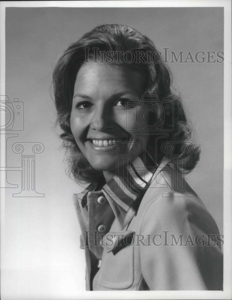 1974, Harvian &quot;Bunny&quot; Raasch, Milwaukee Journal TV personality - Historic Images