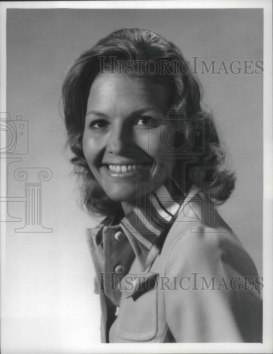 1974, Harvian "Bunny" Raasch, Milwaukee Journal TV personality - Historic Images