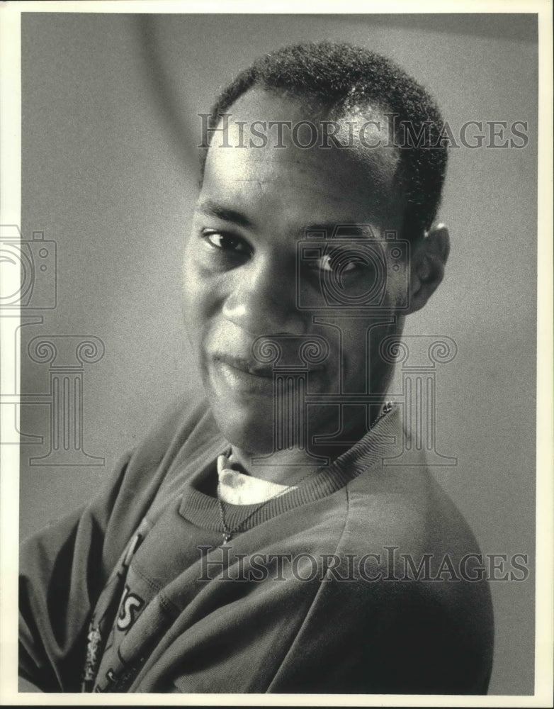 Press Photo Comic John Ridley of Mequon, Wisconsin - Historic Images
