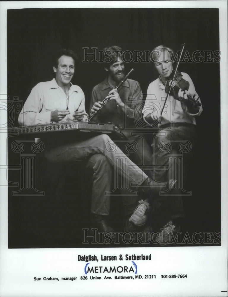 1986 Press Photo Dalglish, Larsen &amp; Sutherland &quot;Metamora&quot; music group - Historic Images