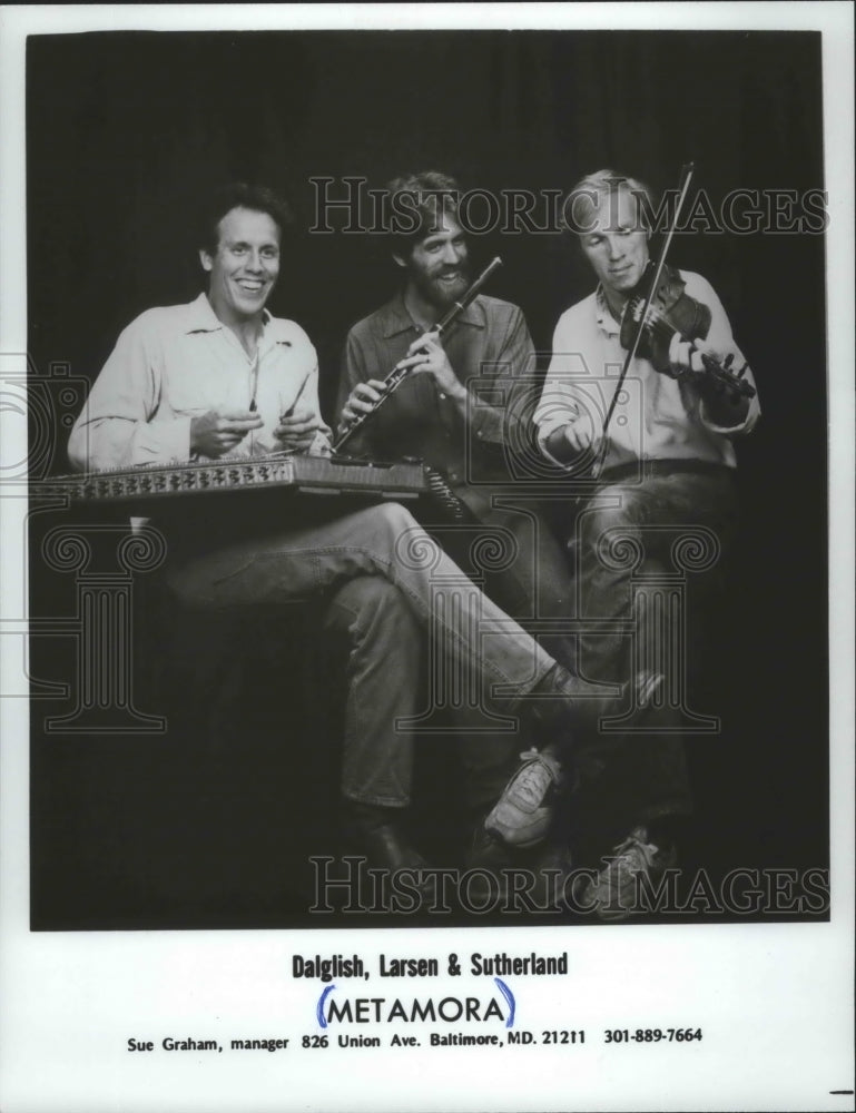 1986 Press Photo Dalglish, Larsen & Sutherland "Metamora" music group - Historic Images