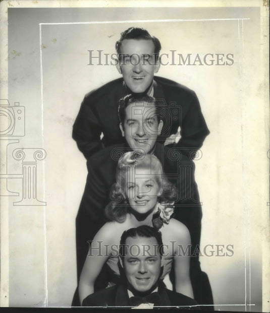 1943, Merry Faces - mjp22208 - Historic Images