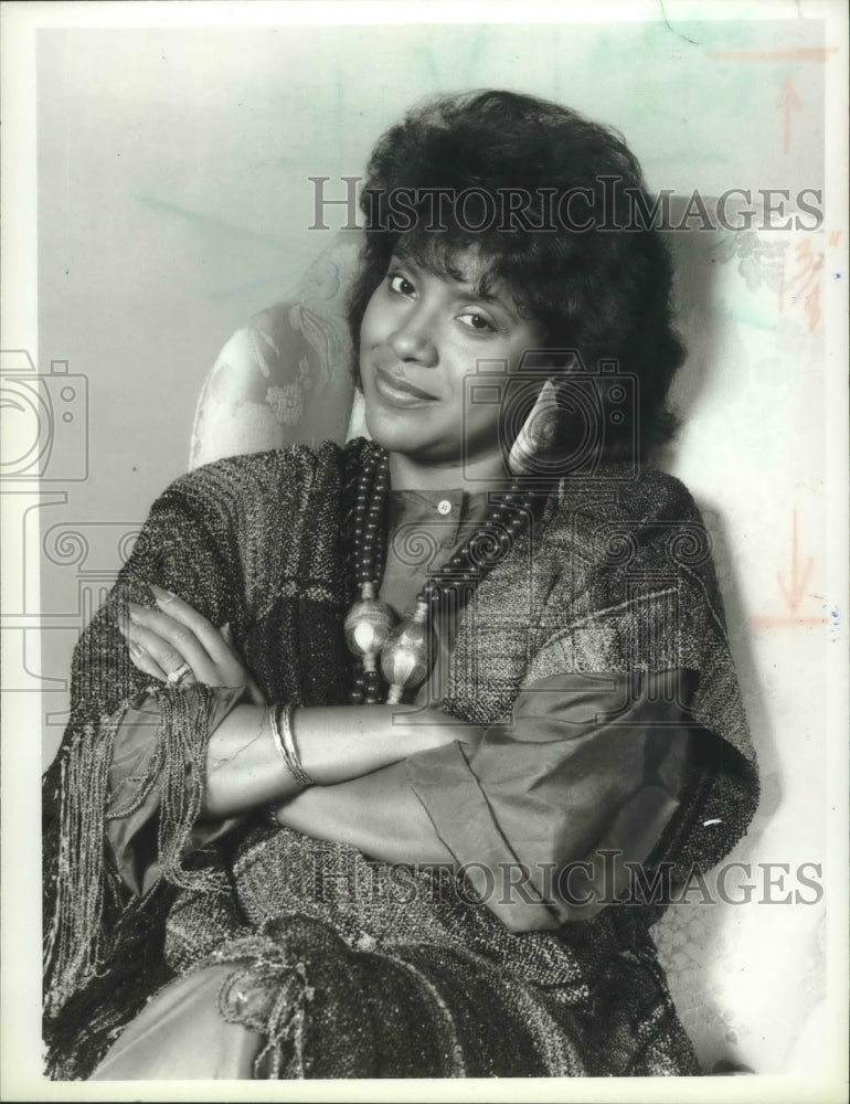 1986, Actress Phylicia Rashad in "The Cosby Show" - mjp22224 - Historic Images
