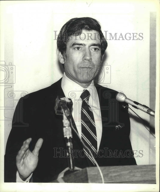 1980 Press Photo Dan Rather of "The CBS Evening News", New York - mjp22240-Historic Images