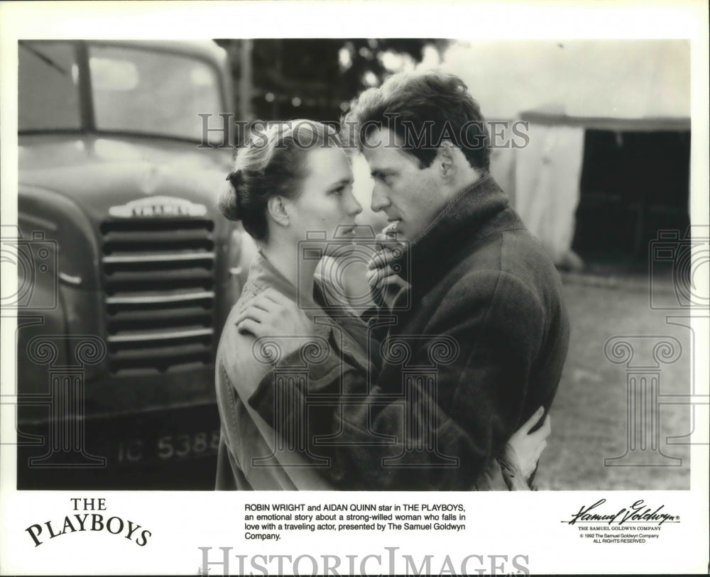 1992 Press Photo Robin Wright & Aidan Quinn in "The Playboys" - mjp22341 - Historic Images