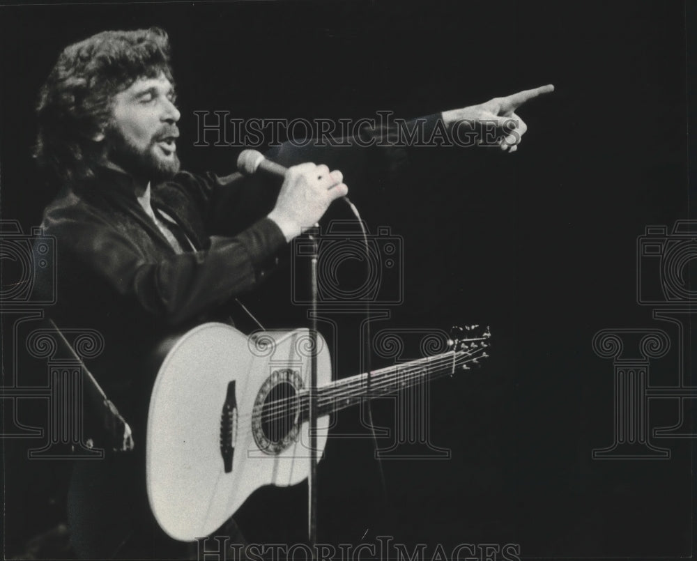 1980, Musician Eddie Rabbit at the Performing Arts Center, Wisconsin - Historic Images